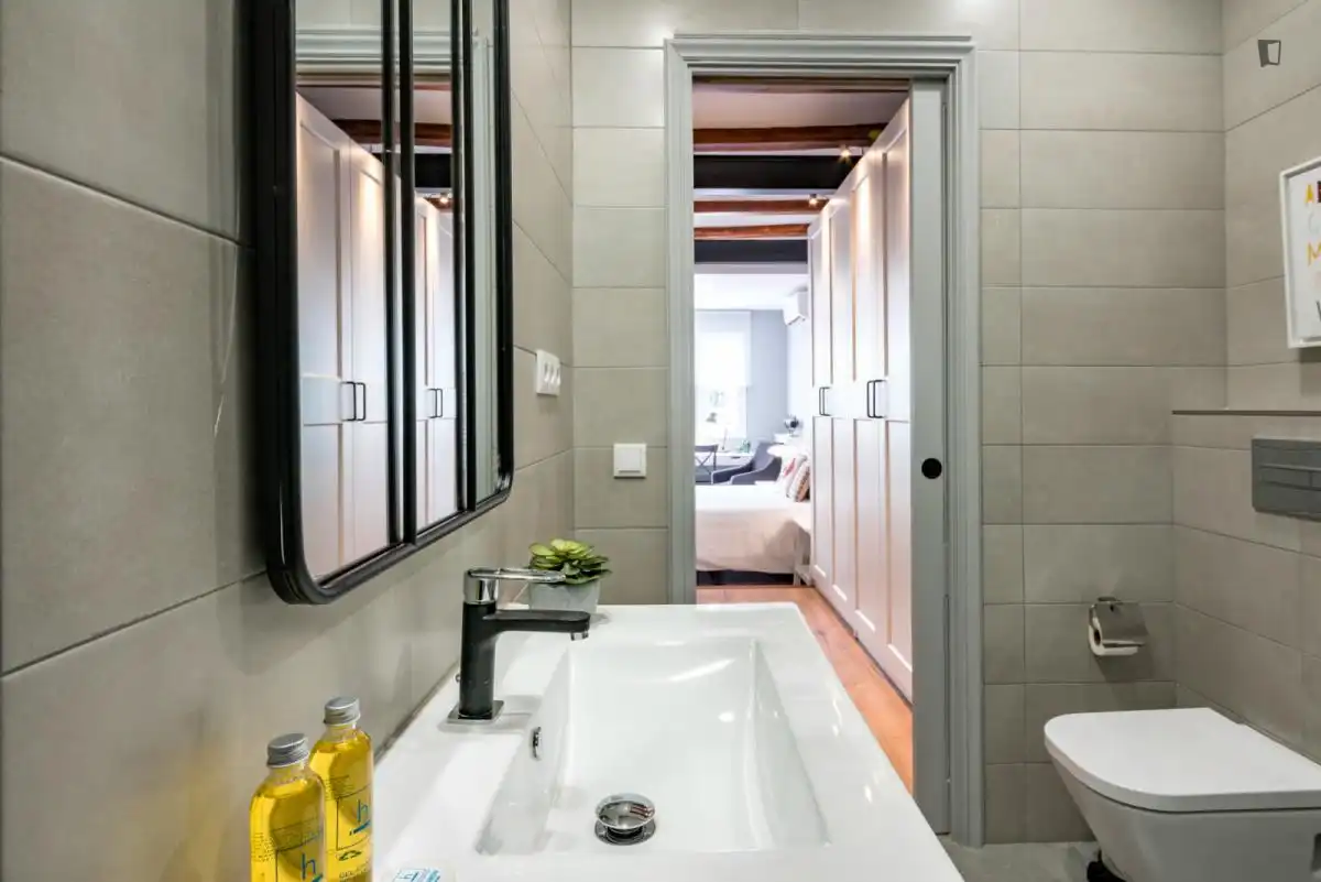 Study for rent in El Camp de l'Arpa del Clot