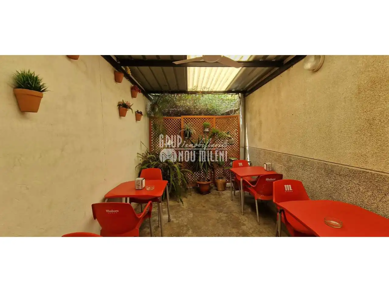 Industrial buildings for sale in Beniparrell