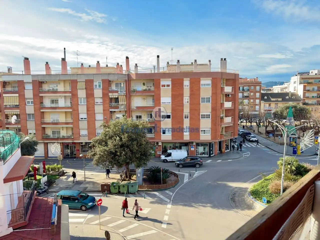 Außenansicht von Wohnung zum Verkauf in Pineda de Mar mit Klimaanlage und Balkon