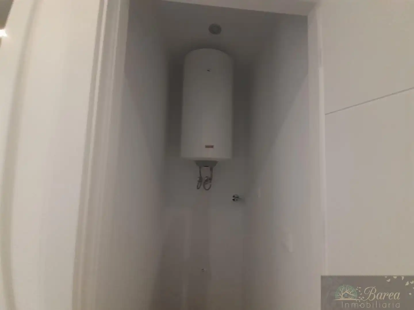 Bany de Dúplex de lloguer en Rute amb Aire condicionat, Traster i Moblat