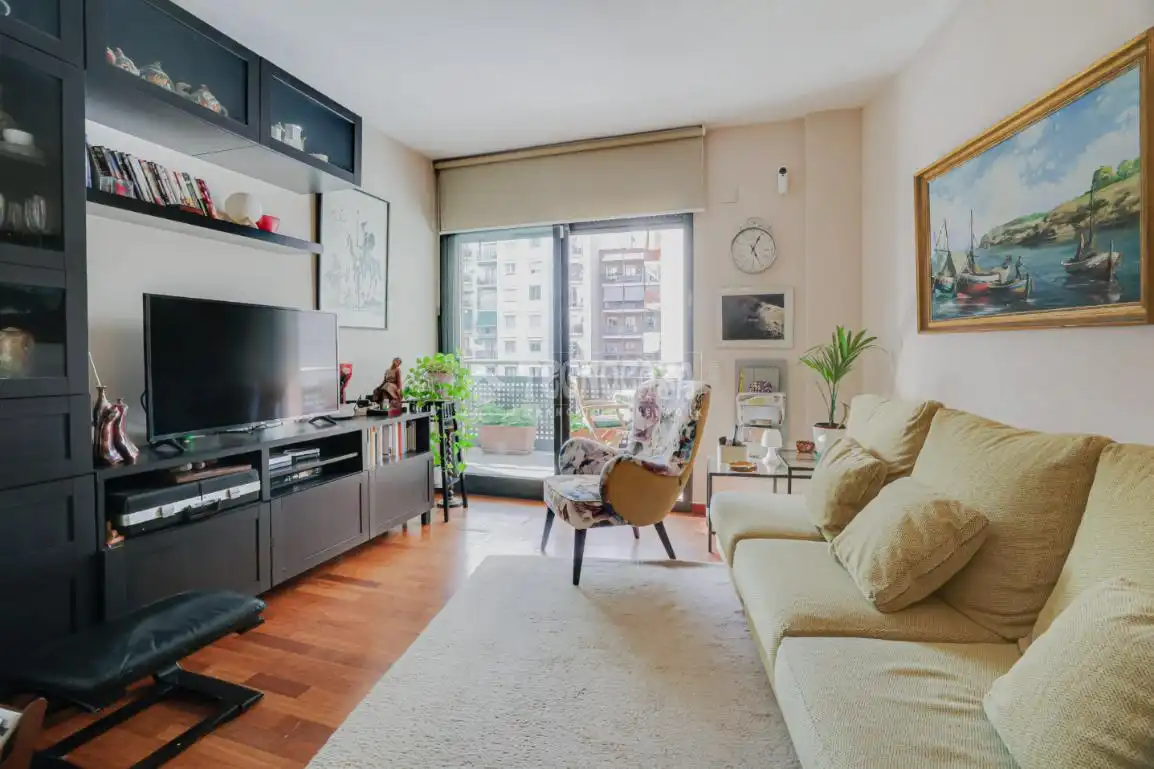 Sala de estar de Piso en venta en Barcelona con Balcón