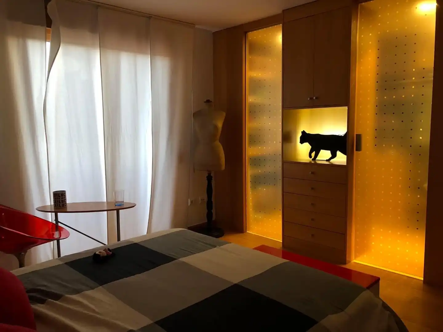 Habitación de Casa adosada en venta en Chiva con Aire acondicionado, Piscina y Balcón