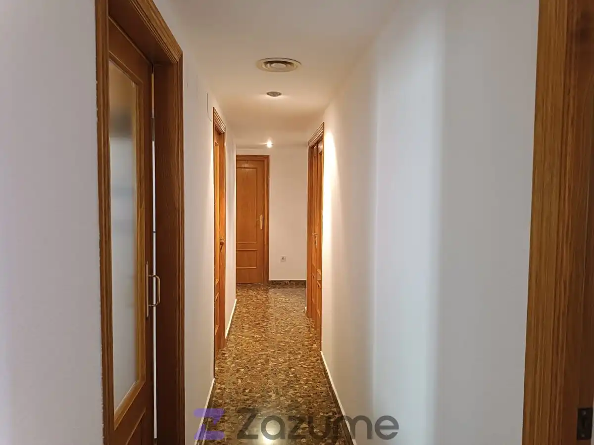 Flat for rent in Castellón de la Plana / Castelló de la Plana  with Air Conditioner, Heating and Terrace