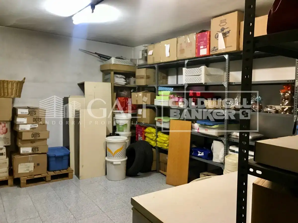Business premises to rent in Encamp pueblo, imagen 12