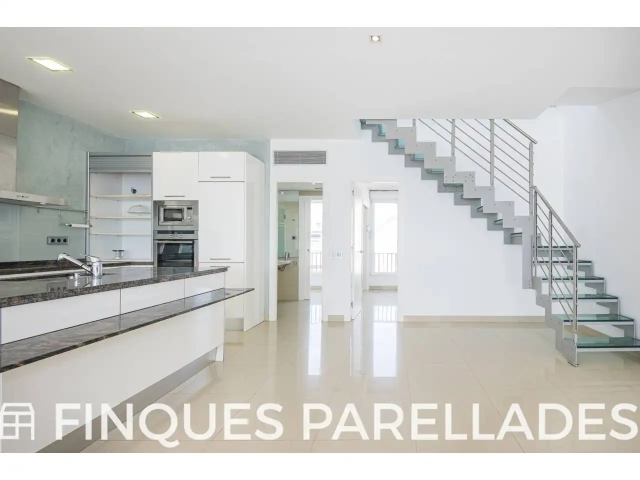 Ático con terraza en venta en Centre, imagen 4