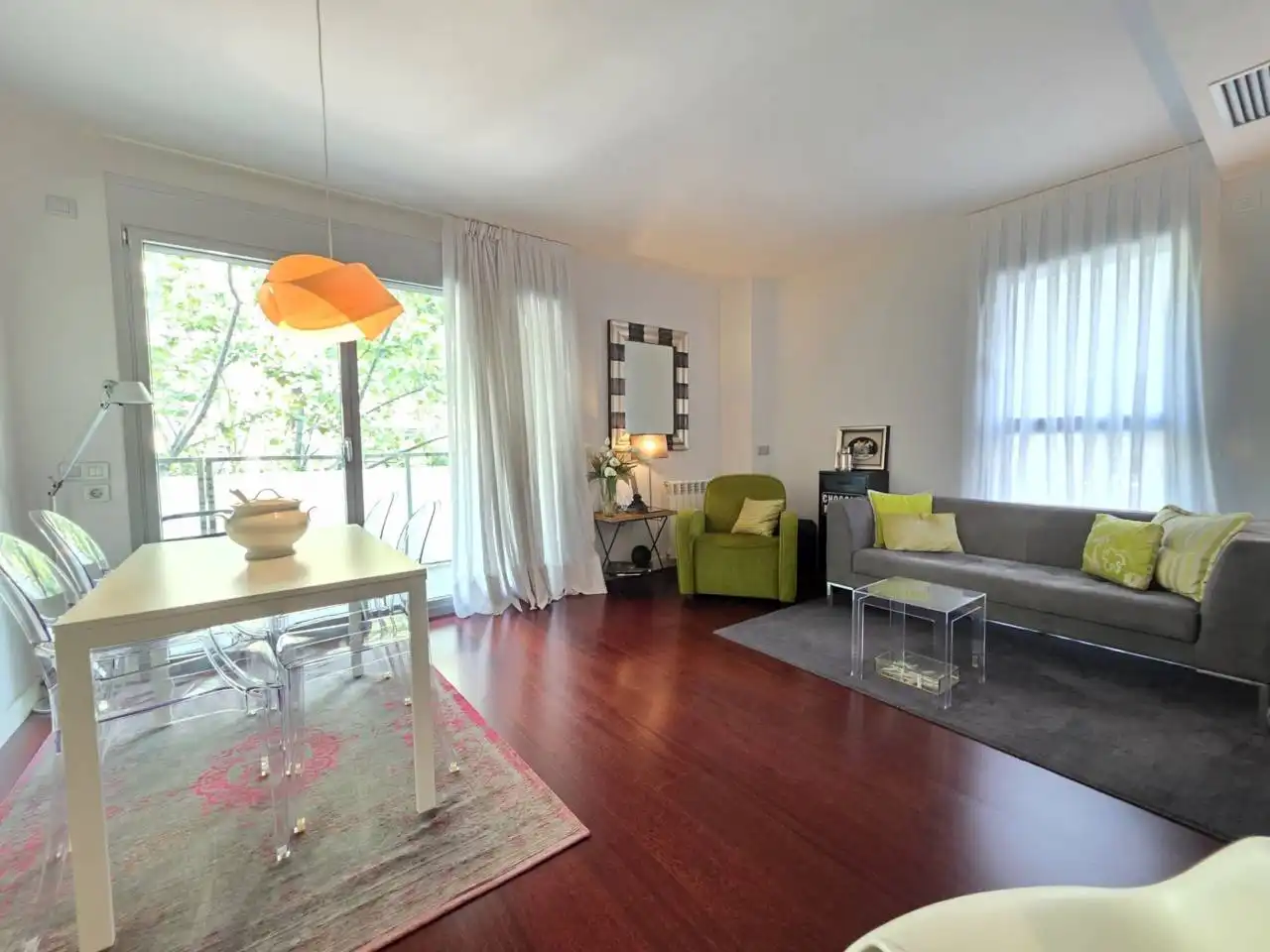 Wohnzimmer von Wohnungen zum Verkauf in Barcelona mit Klimaanlage, Heizung und Parkett