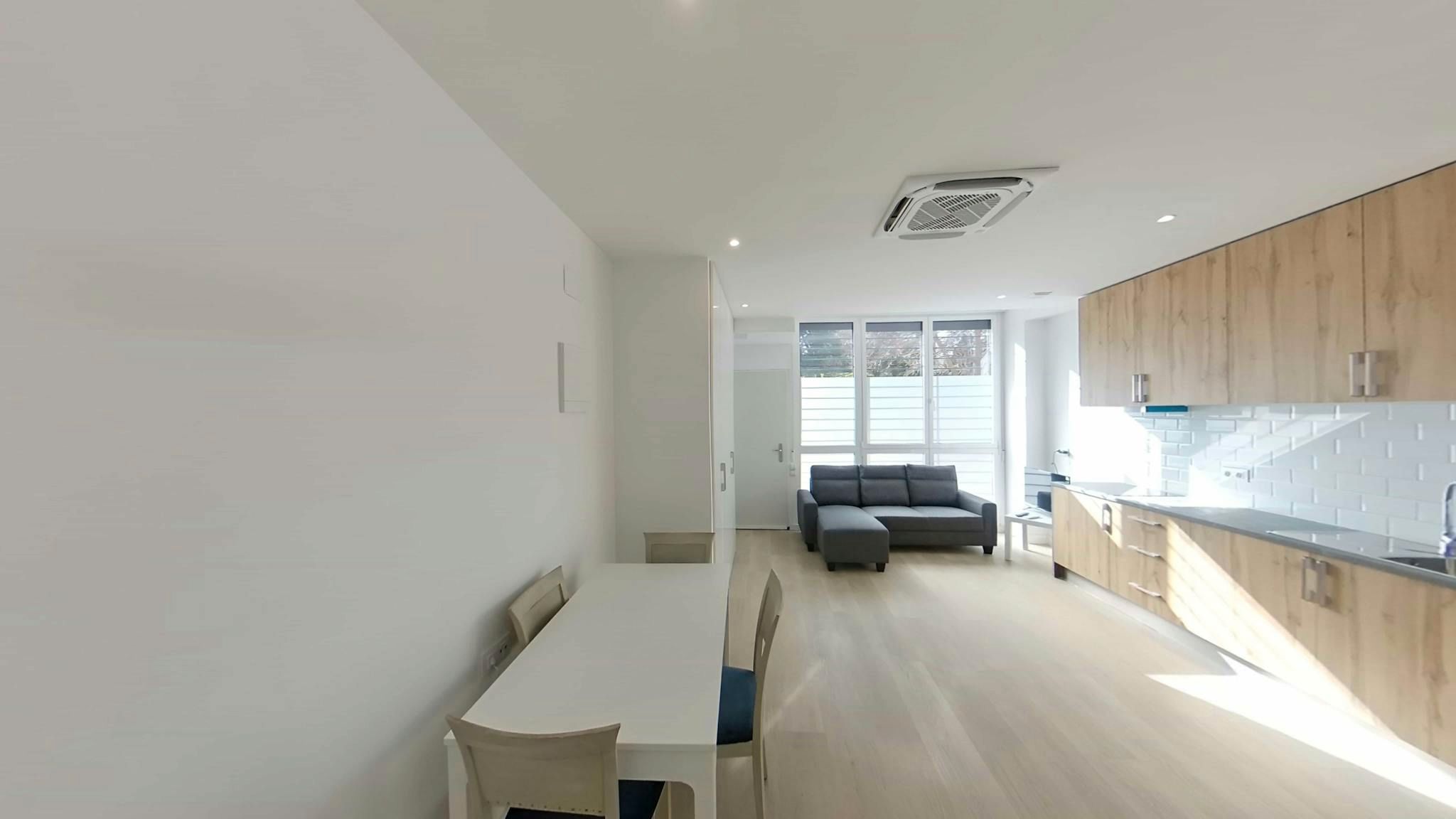Living room of Flat to rent in  Madrid Capital  with Air Conditioner, Heating and Furnished