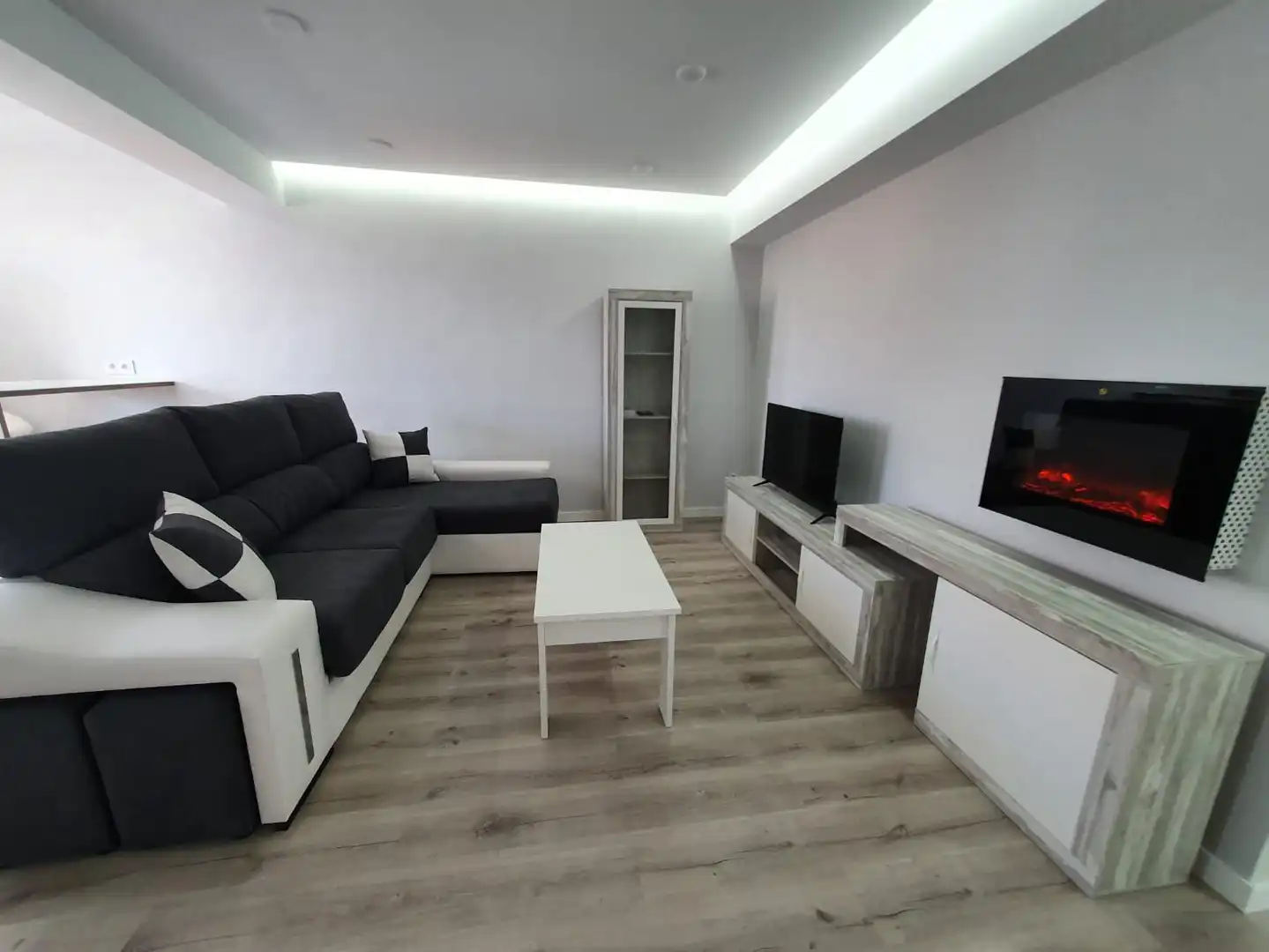 Living room of Flat for rent in Zona Ultramar