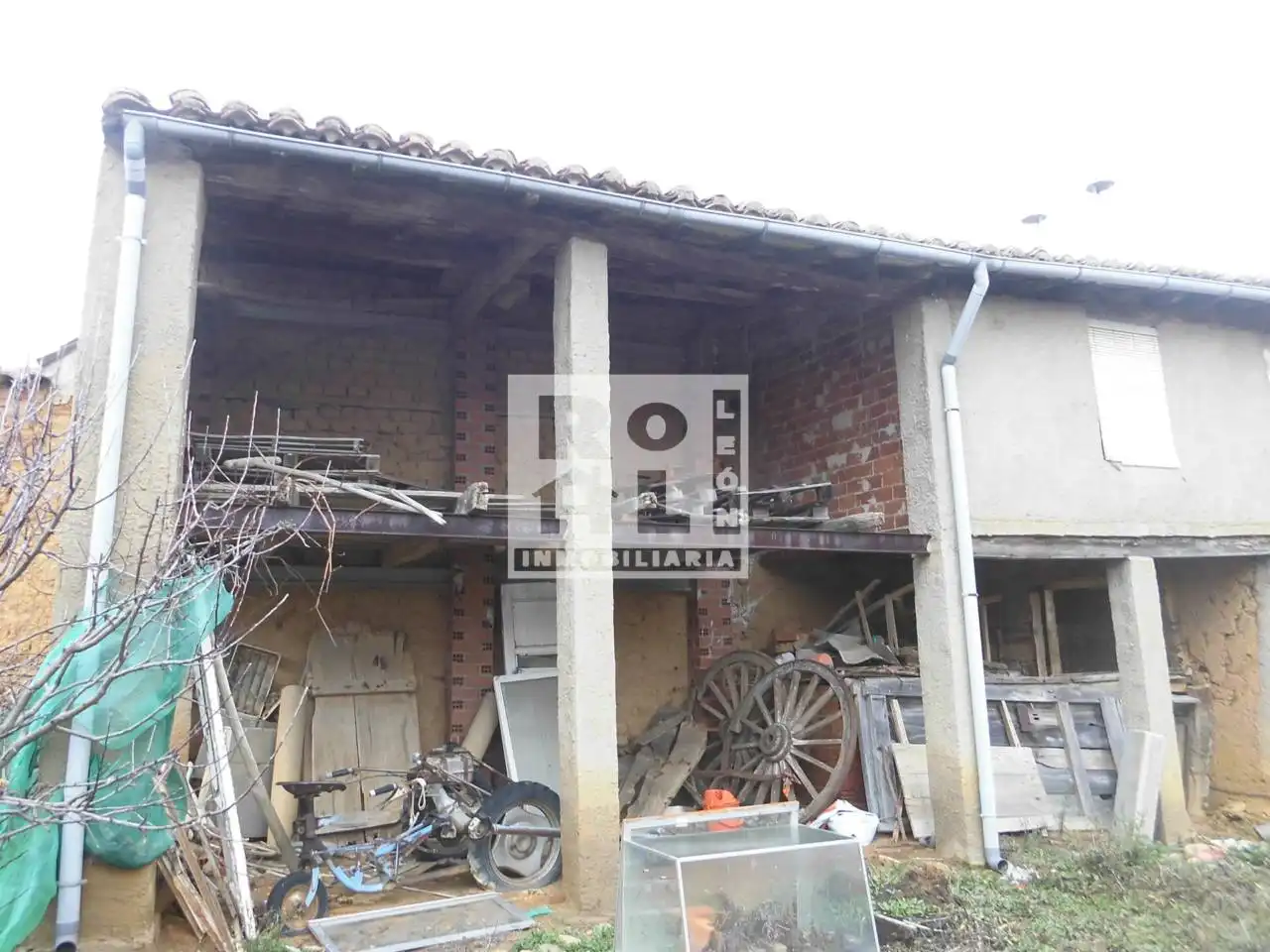 Casa o xalet en venda en Valdefresno amb Jardí privat