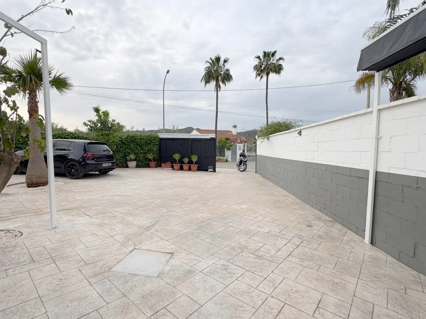 Parkplatz von Country house zum Verkauf in Alhaurín de la Torre mit Klimaanlage, Privatgarten und Terrasse