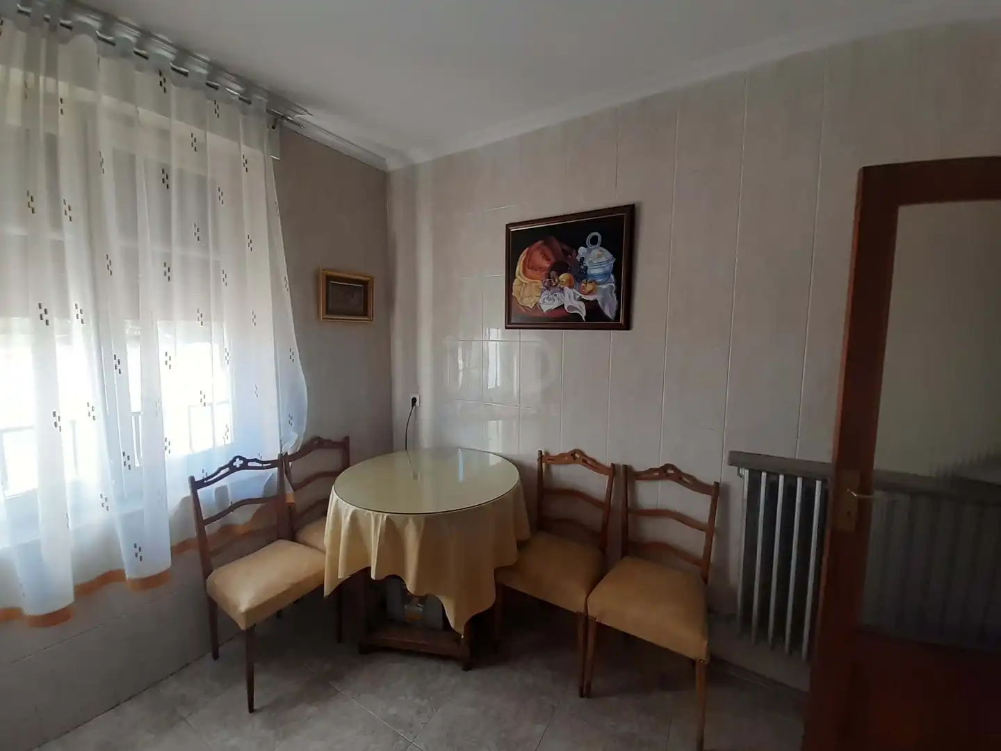 Comedor de Casa o chalet en venta en La Bañeza  con Calefacción