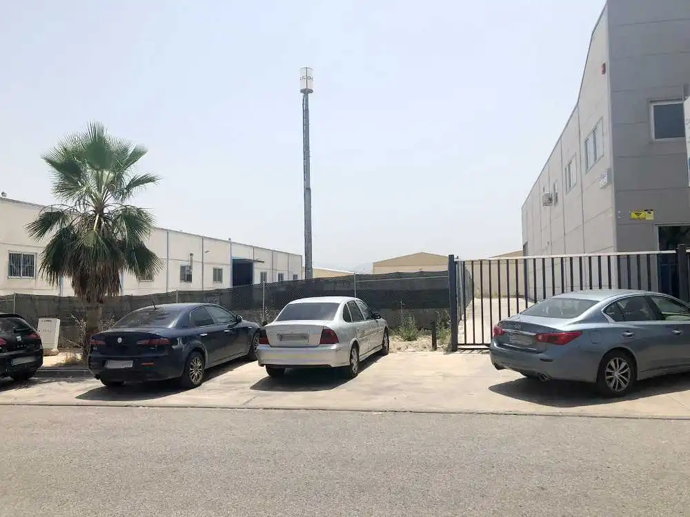 Rustikales Grundstück zum Verkauf in C/ Mariana de Carvajal y Saavedra, imagen 9