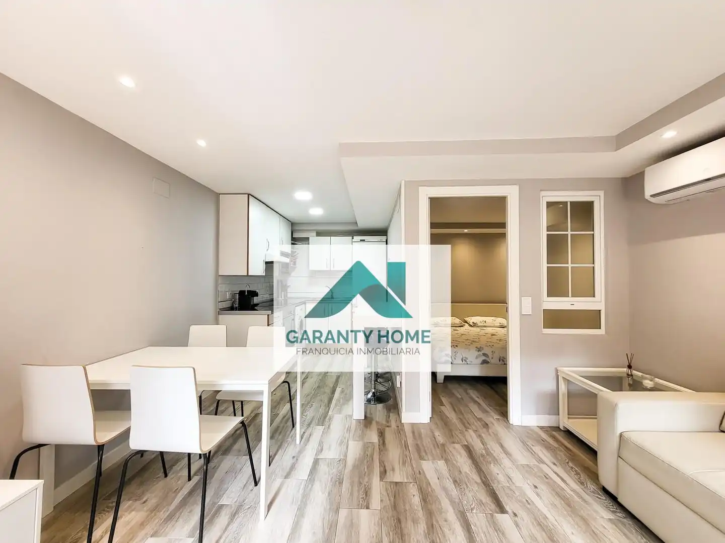 Vista exterior de Apartamento de alquiler en Villanueva de la Cañada con Aire acondicionado, Jardín privado y Terraza
