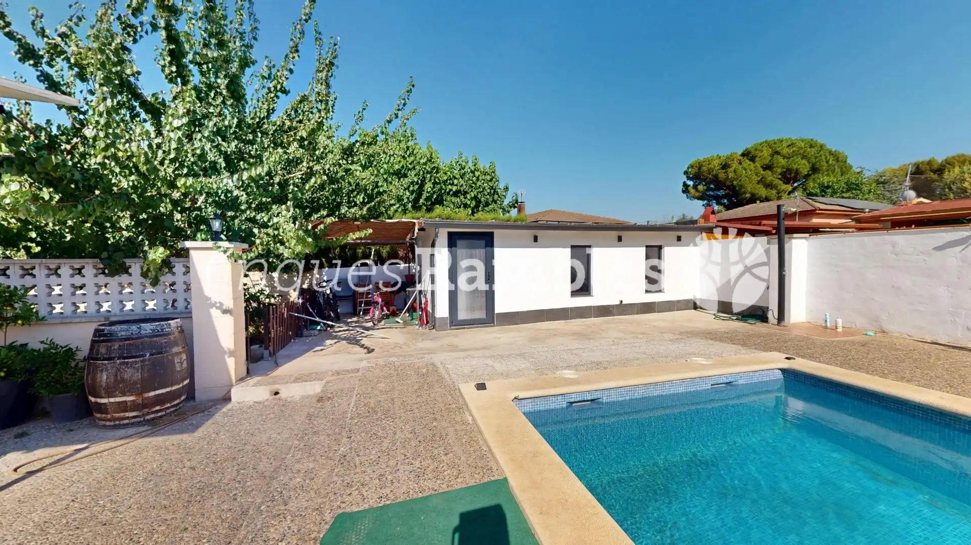 Piscina de Casa o chalet en venta en La Torre de Claramunt con Calefacción, Jardín privado y Parquet
