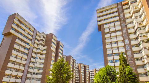 ESTUDIO HOME MADRID OFRECE piso de 144m2 construidos  según catastro, en La Paz.