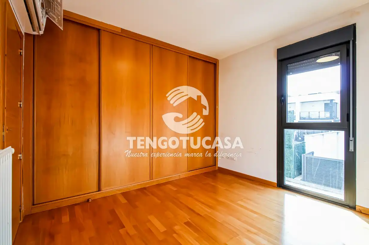Bedroom of Detached homes for rent in Madrid  with Air Conditioner, Heating and Private garden
