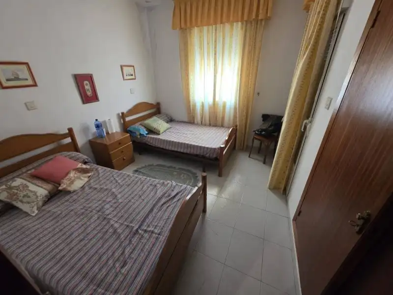 Dormitori de Casa o xalet en venda en Valdeobispo amb Aire condicionat, Jardí privat i Terrassa