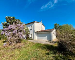 Vista exterior de Finca rústica en venda en Anglès amb Calefacció, Jardí privat i Moblat