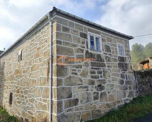 Vista exterior de Casa o xalet en venda en Punxín amb Balcó