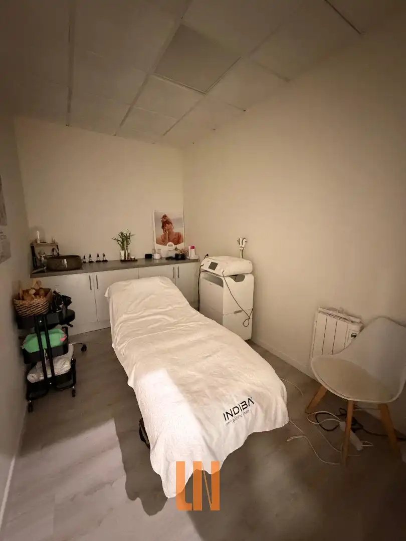 Habitación de Local de alquiler en A Coruña Capital  con Calefacción