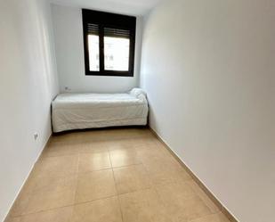 Dormitori de Apartament per a compartir en  Tarragona Capital amb Moblat, Forn i Internet