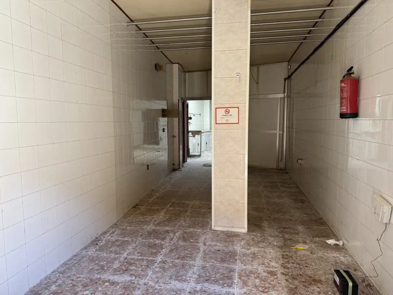 Local comercial en venda a LARGA 25, imagen 2