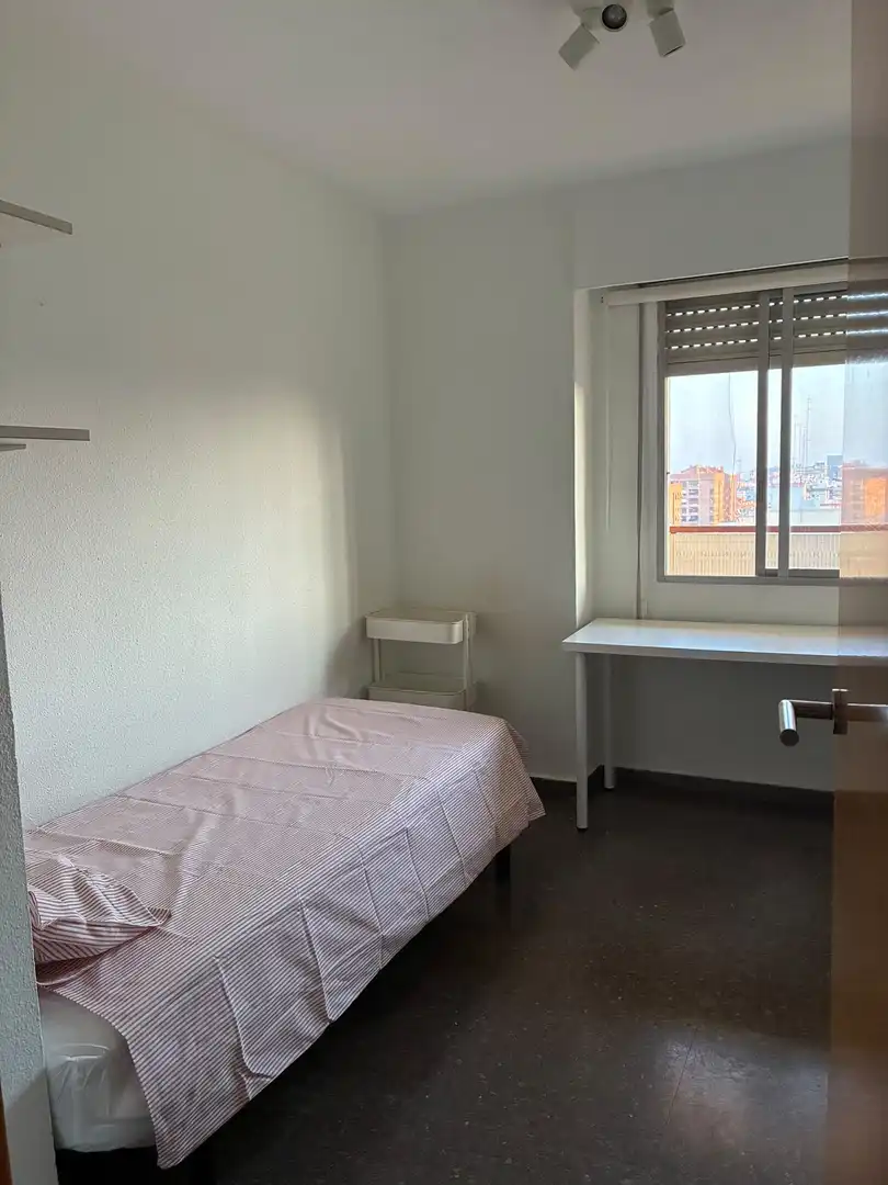 Bedroom of Flat for sale in Valencia  with Balcony