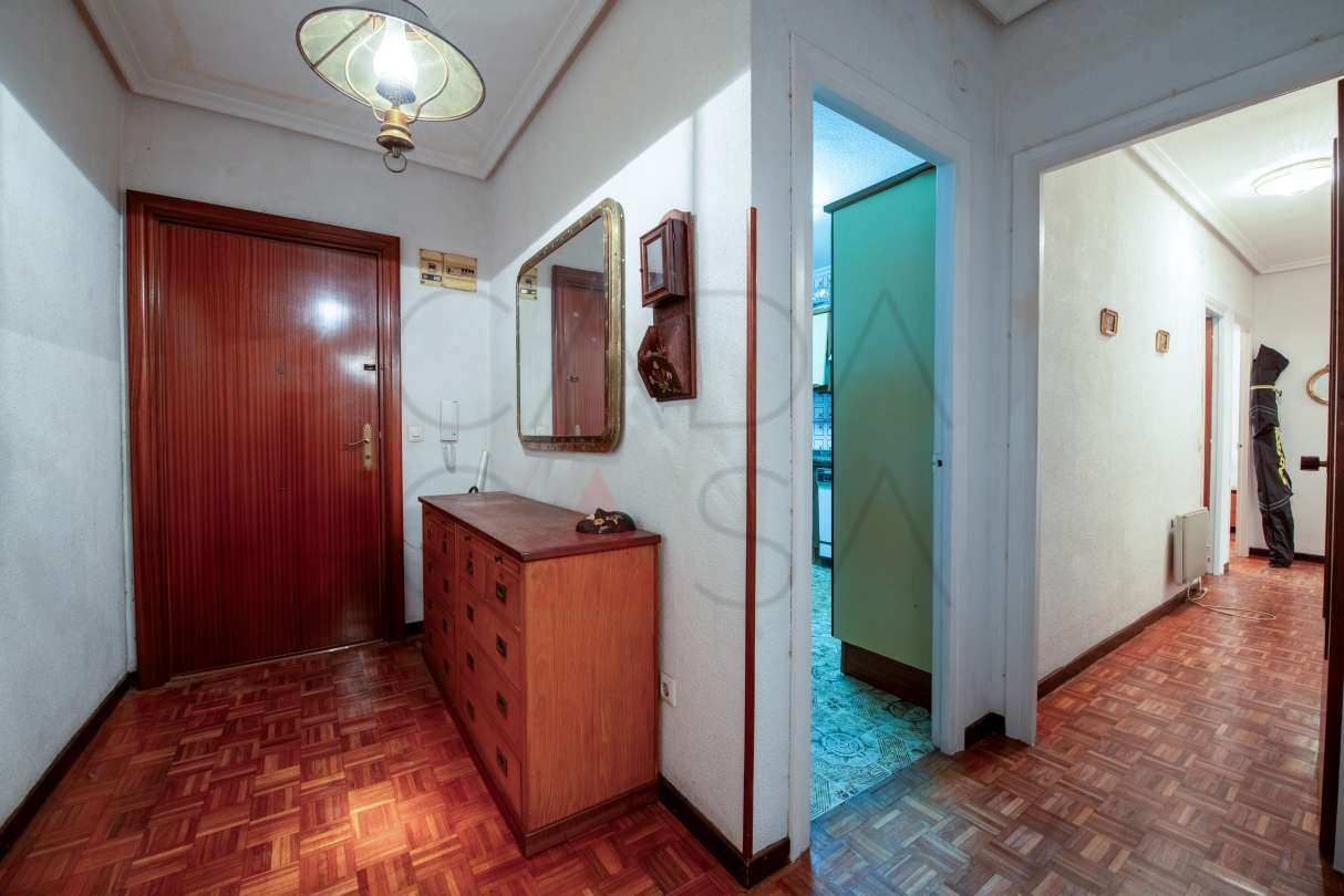 Pis en venda en El Astillero   amb Calefacció i Traster