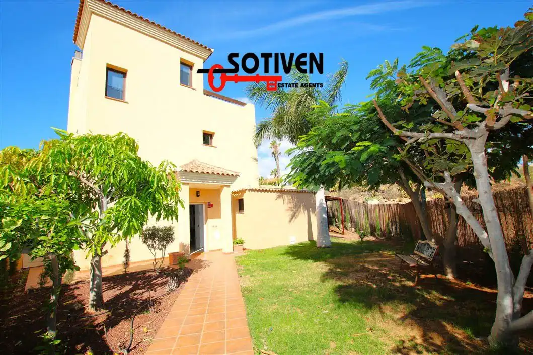 Villa mit Pool zum Verkauf in Golf del Sur - Amarilla Golf, imagen 7