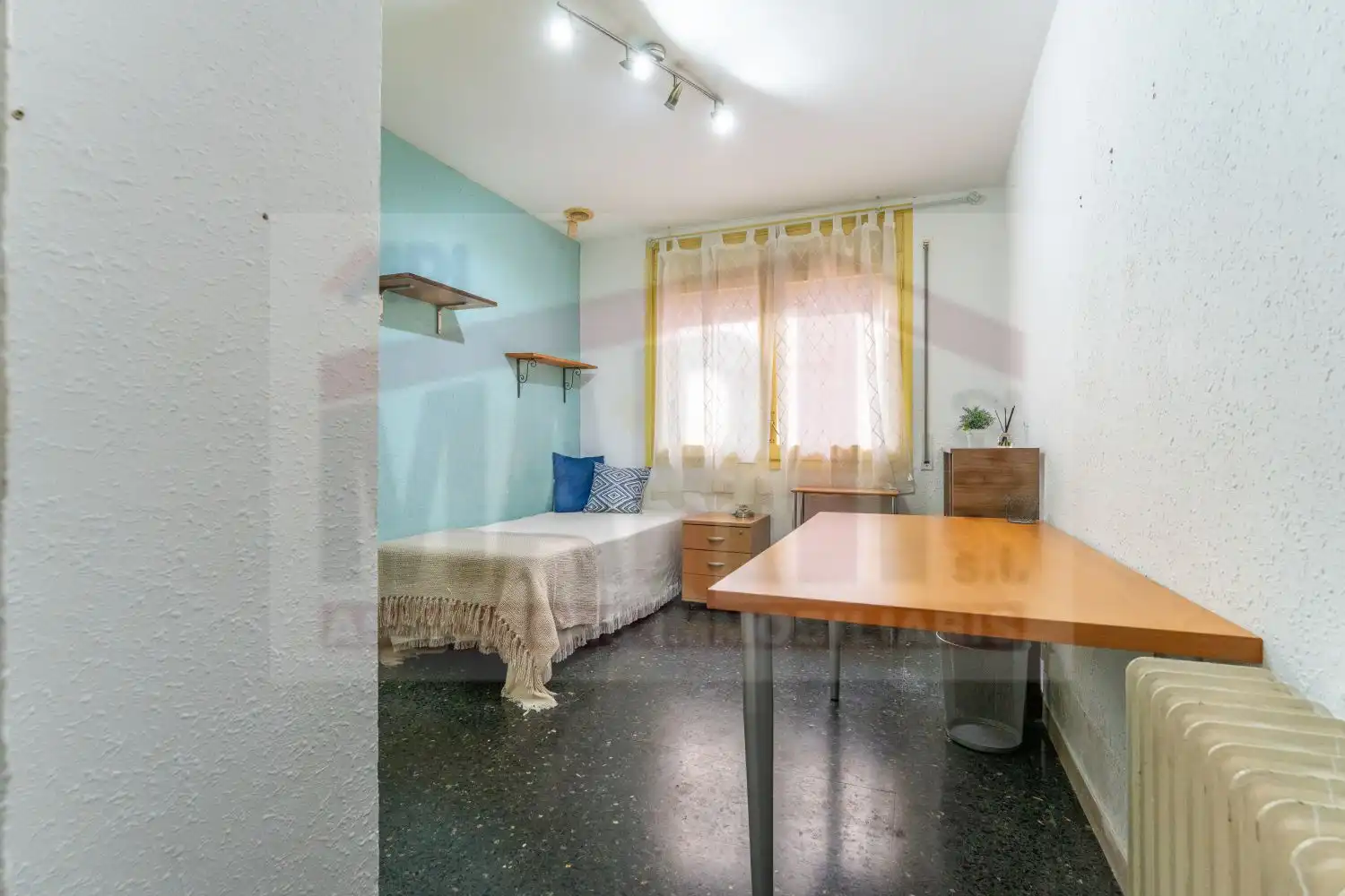 Habitación de Piso en venta en Reus con Calefacción, Terraza y Trastero