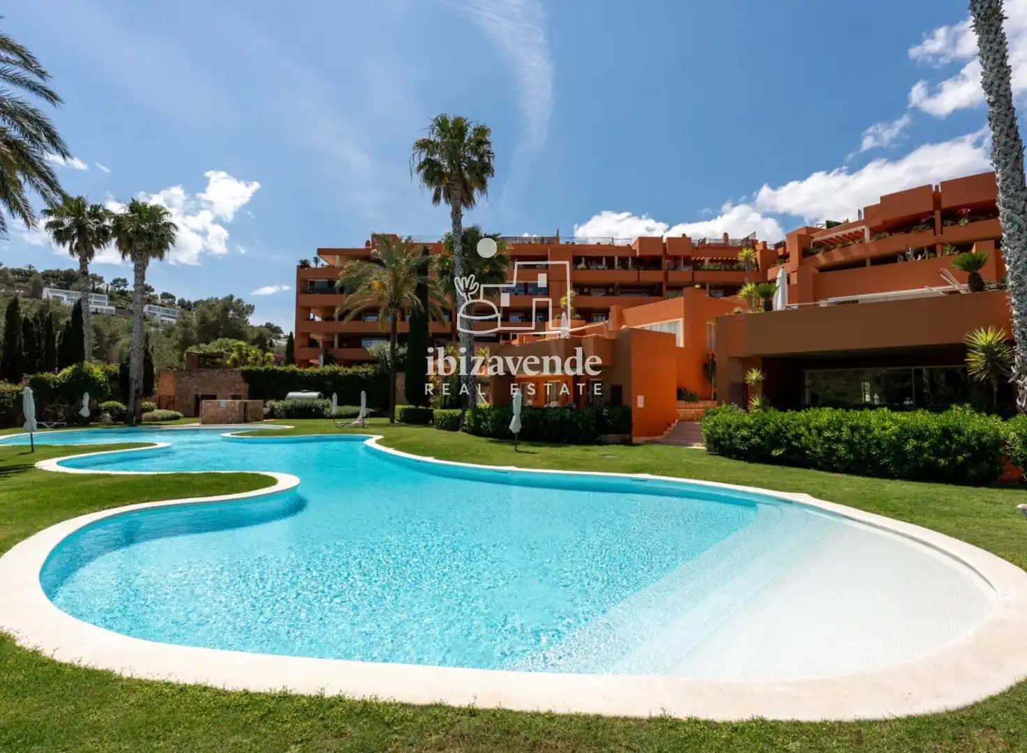 Jardín de Dúplex en venta en Santa Eulària des Riu con Aire acondicionado, Terraza y Trastero