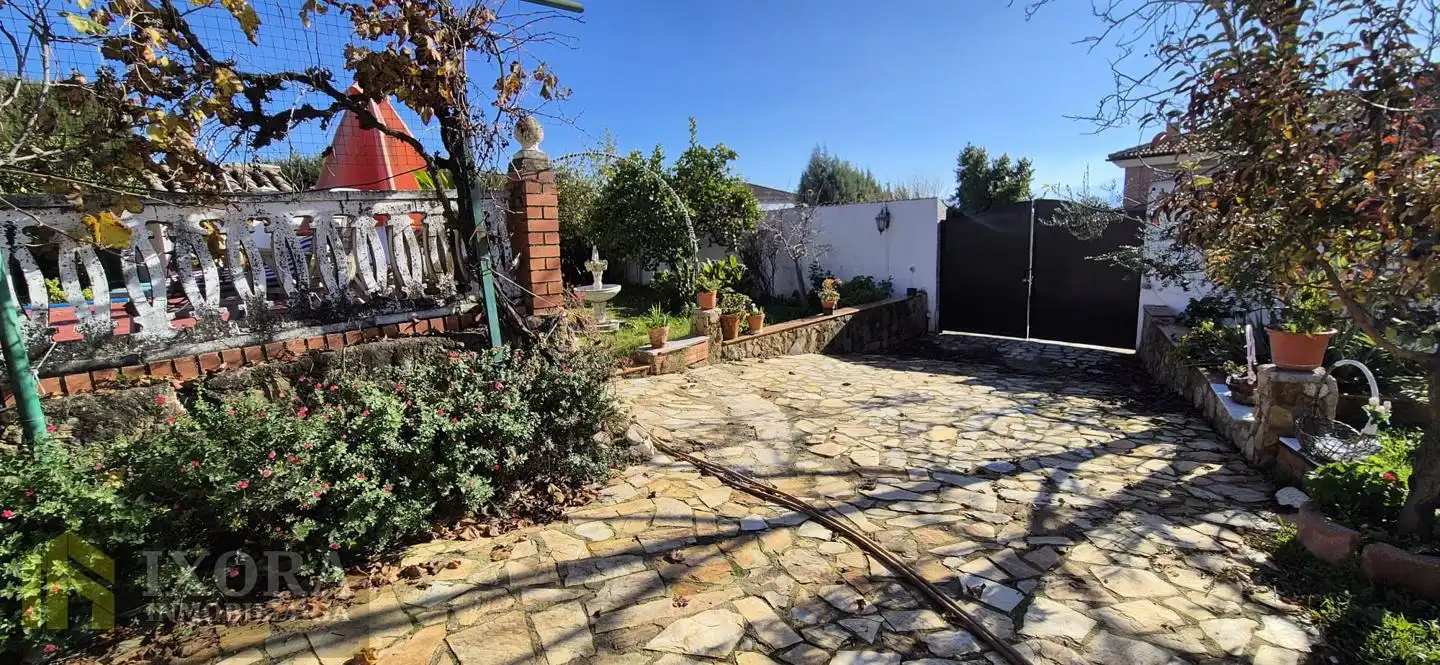 Finca rústica en venta en Úbeda, San Gonzalo