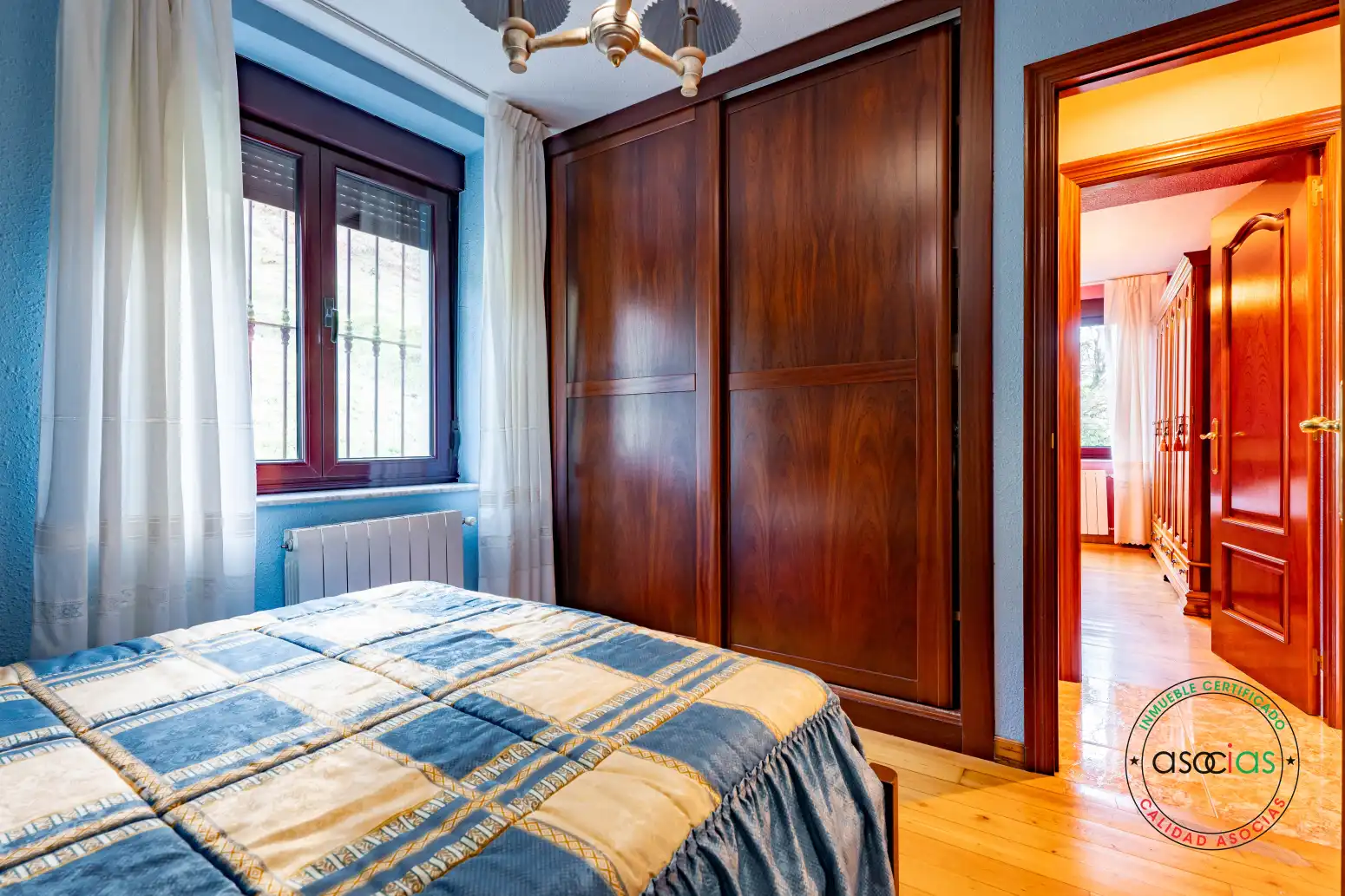 Habitación de Casa o chalet en venta en Gijón  con Calefacción y Amueblado