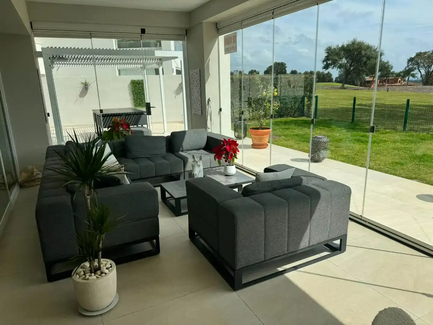 Terraza de Piso en venta en Sotogrande con Aire acondicionado, Calefacción y Jardín privado