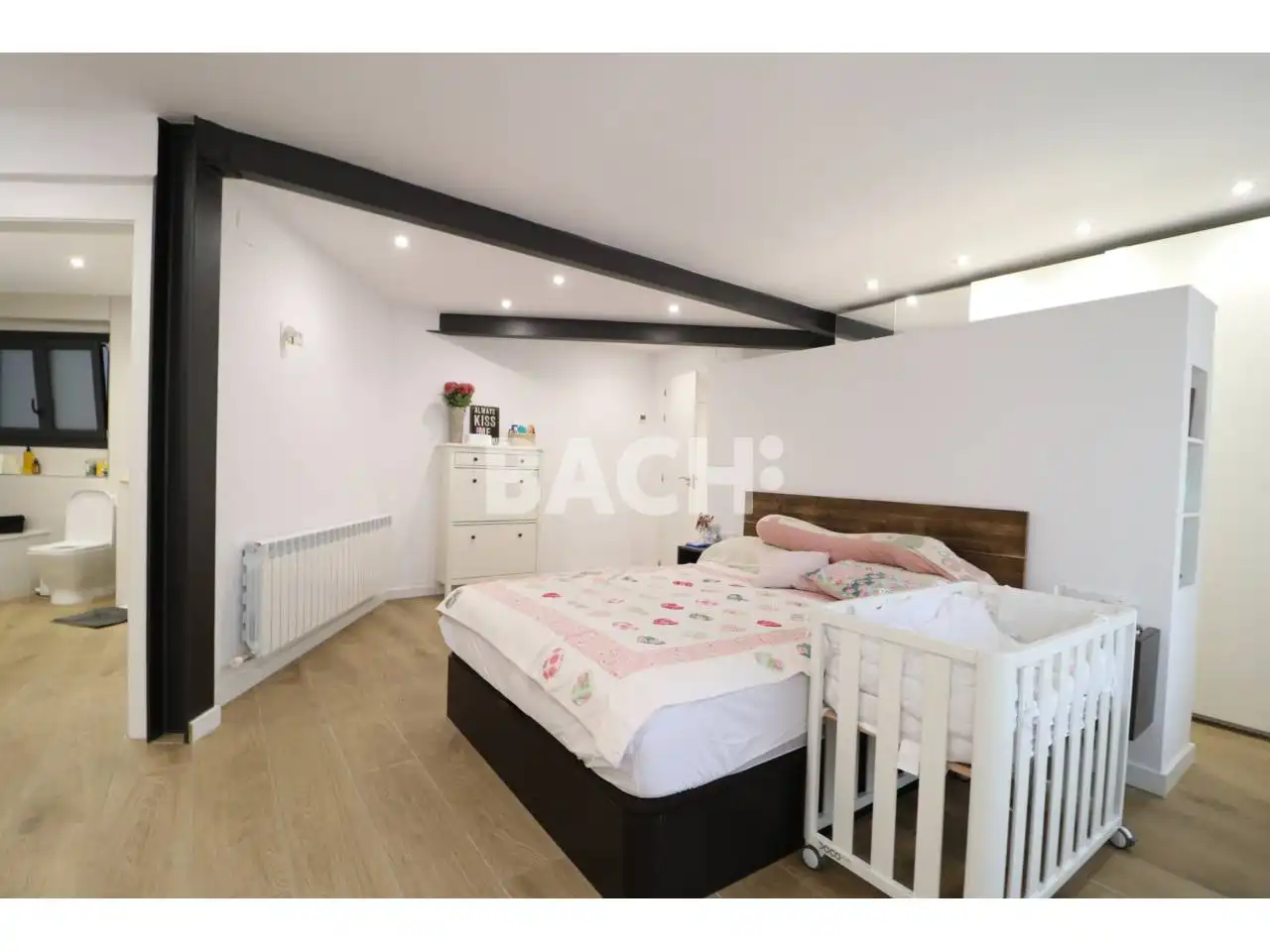 Piso en venta en Vic con Calefacción y Balcón