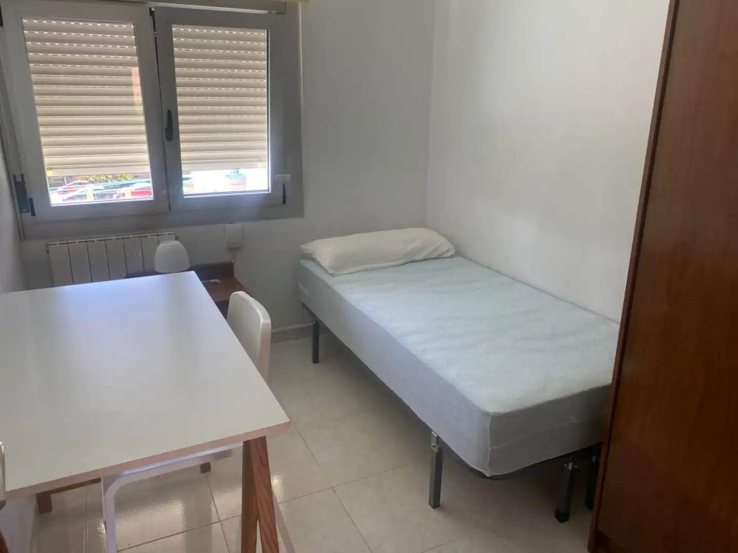 Schlafzimmer von Wohnung zur Miete in Huesca mit Heizung, Terrasse und Möbliert