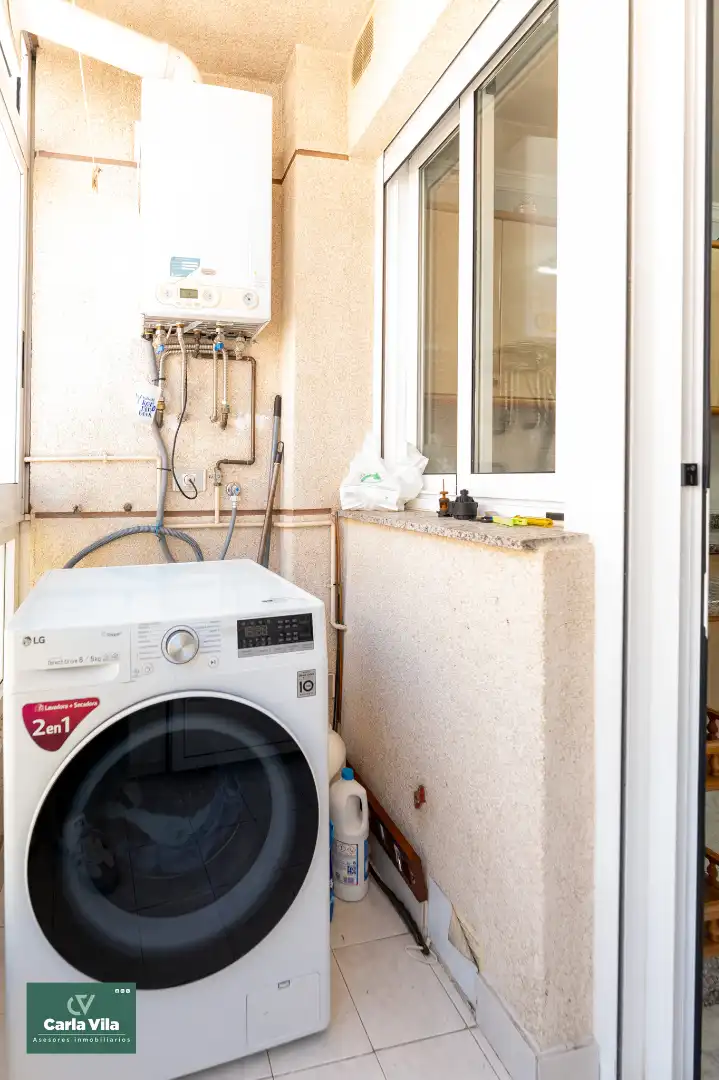 Balcony of Apartments for sale in Lugo  with Heating, Parquet flooring and Storage room