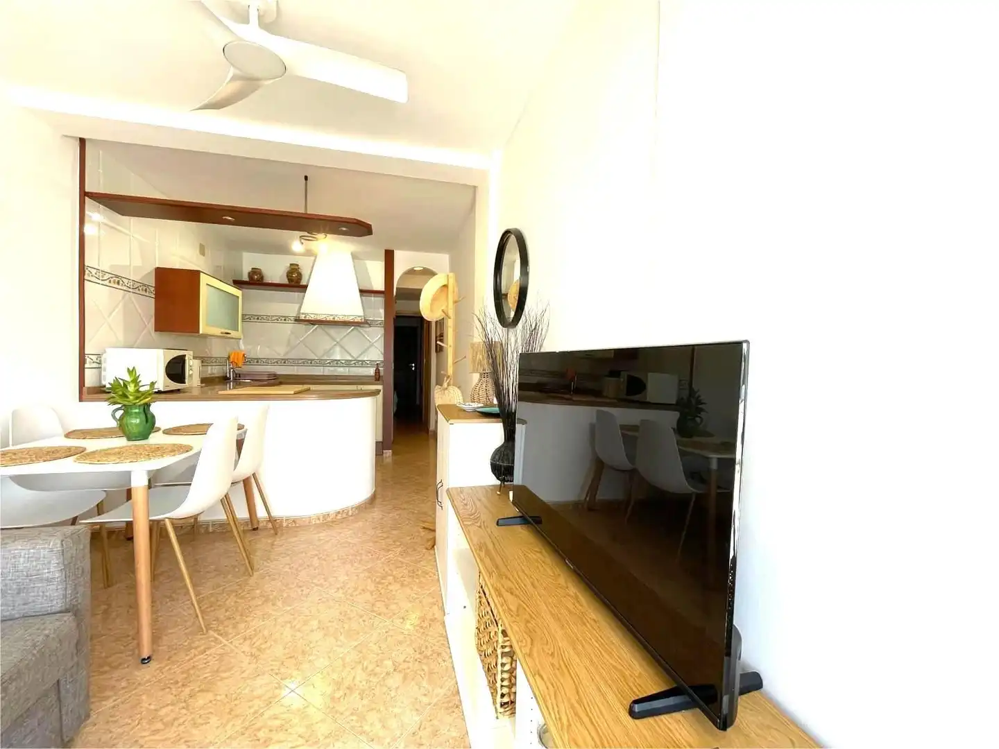 Cocina de Apartamento de alquiler en El Rompido con Aire acondicionado y Amueblado