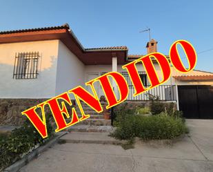 Exterior view of House or chalet for sale in San Román de los Montes  with Heating, Private garden and Terrace