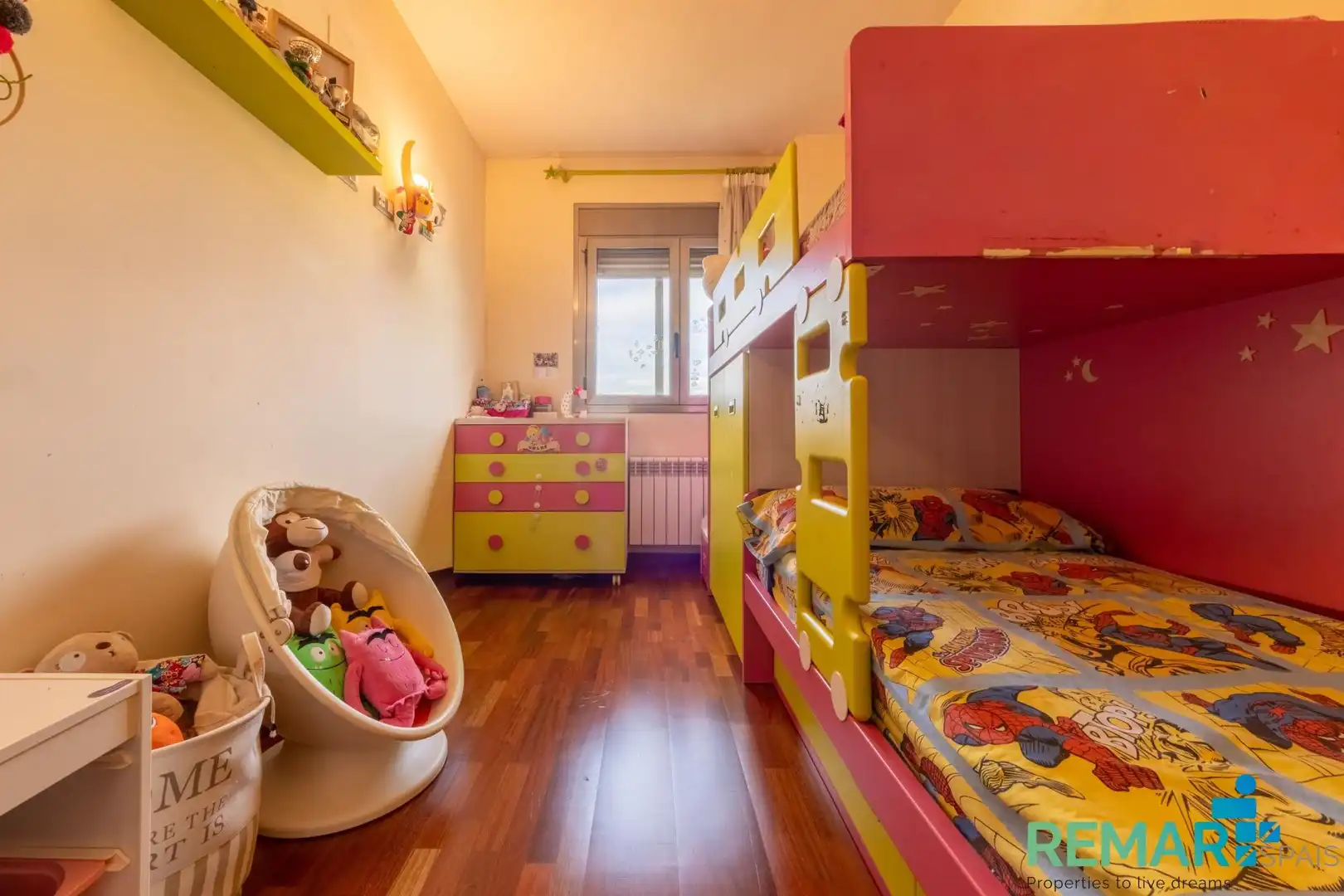 Schlafzimmer von Wohnung zum Verkauf in Reus