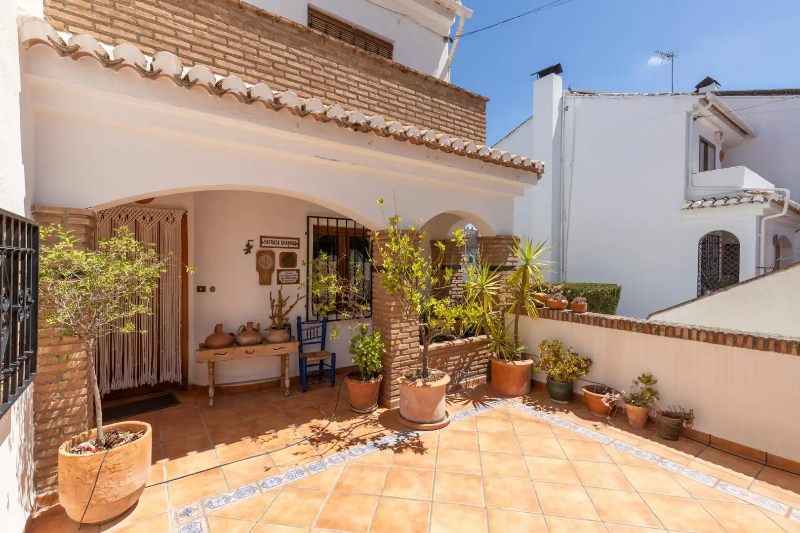 Terrassa de Casa o xalet en venda en La Zubia amb Aire condicionat, Calefacció i Piscina comunitària