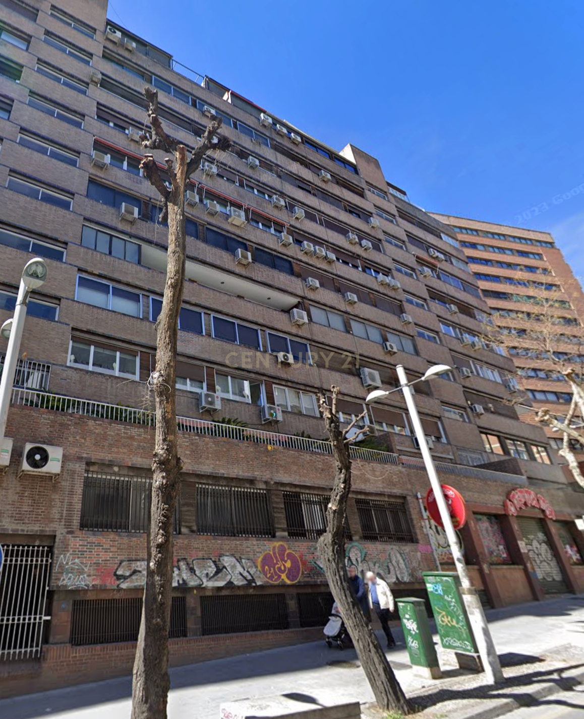 Exterior view of Box room to rent in  Granada Capital