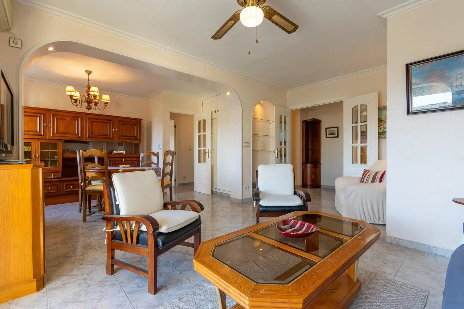 Sala d'estar de Pis en venda en Alicante / Alacant amb Aire condicionat, Terrassa i Piscina comunitària