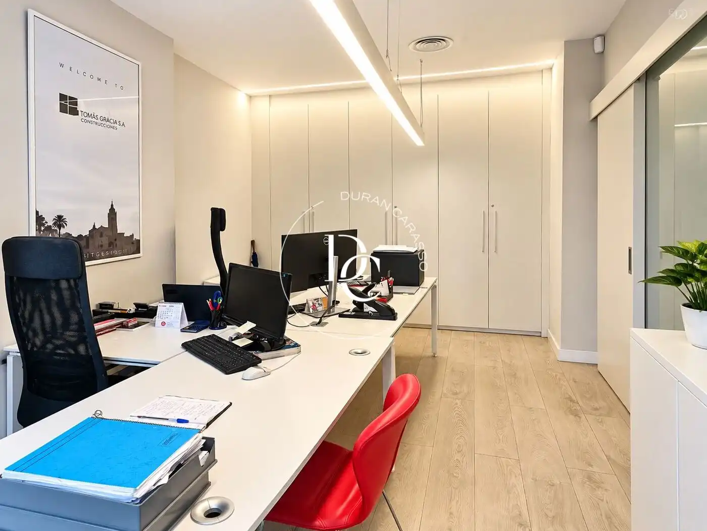 Oficina de alquiler en Centre