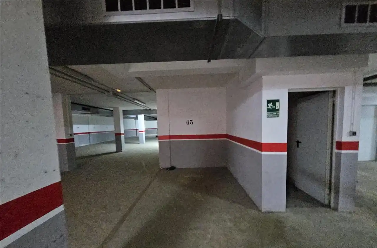 Aparcament de Pis en venda en Torredembarra amb Aire condicionat, Calefacció i Terrassa