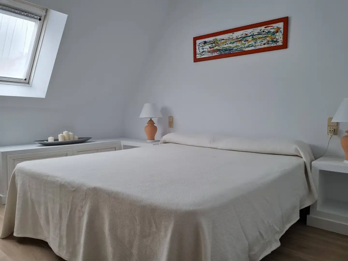 Habitación de Piso en venta en Sanxenxo con Calefacción, Terraza y Trastero