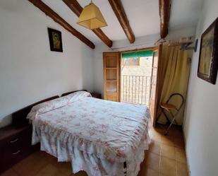 Bedroom of House or chalet for sale in Cretas  with Balcony