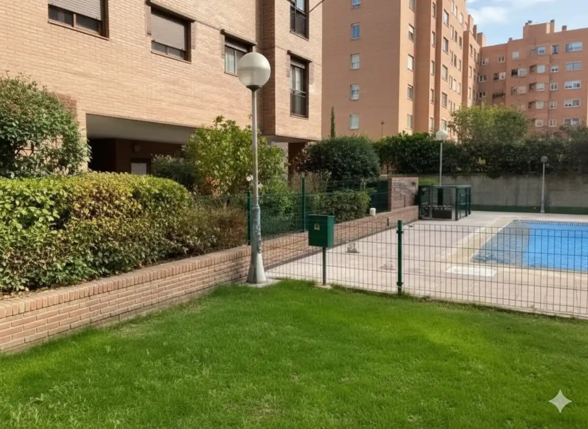 Parkplatz von Wohnung zum Verkauf in Madrid mit Klimaanlage, Heizung und Parkett