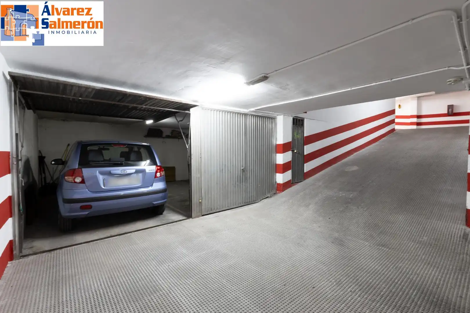 Parking de Piso en venta en Granada