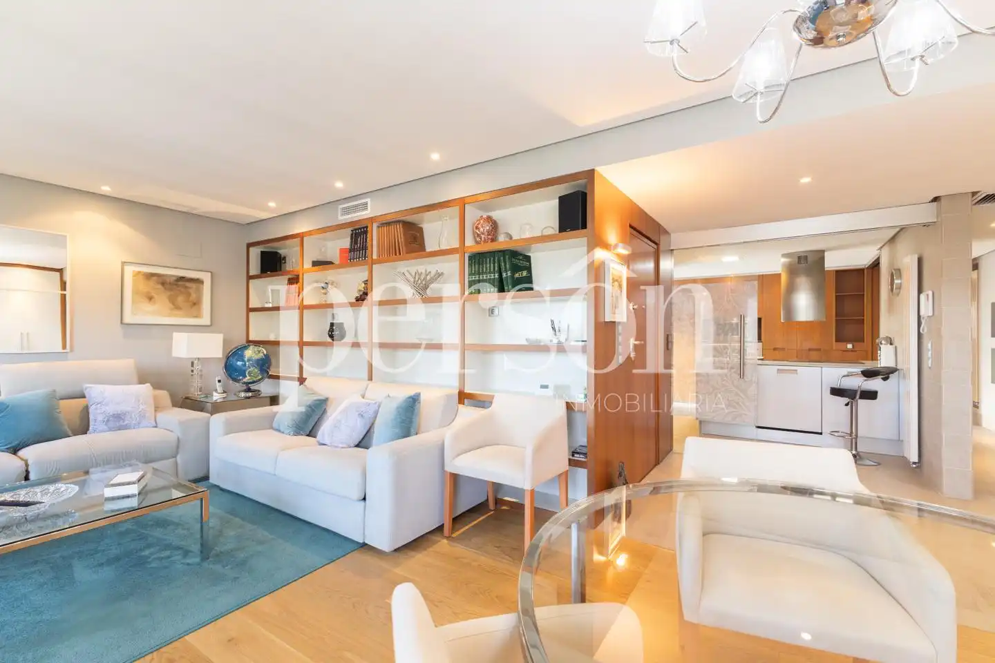 Penthouse with terrace to rent in L'Eixample, imagen 3